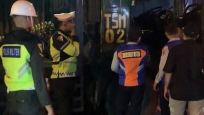 Dinas Perhubungan Razia Mobil Kontainer, Beroperasi Sebelum Jam 10 Malam