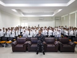 Personil Lantamal IX Jadi Narasumber pada PKKMB Poltekes Kemenkes Maluku