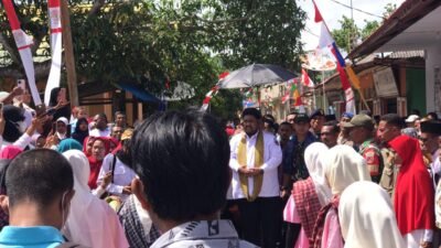 Kunker Perdana di Kataloka Pulau Gorom, Wakil Bupati Disambut Meriah 