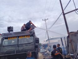 Pasar Ngrimase Saumlaki Terbakar, Water Cannon Brimob Bantu Padamkan Api