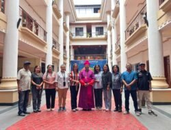 Natal Tanpa Jamuan, Uskup Diosis Amboina Alihkan Dana untuk Kemanusiaan