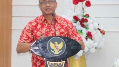 Balada Kasrul Selang, Dari Nyanyian Bunga Leksula Hingga Kemilau Emas Gunung Botak