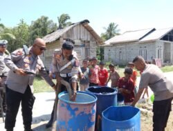 Polres SBT Salurkan Air Bersih ke Warga Terdampak Kekeringan, AWC Disulap Jadi Armada Kemanusiaan