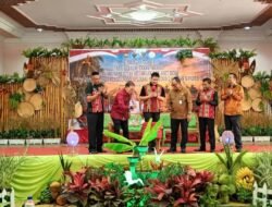 Bupati Tanimbar Tekankan Transparansi Dana Desa, Kepala Desa dan BPD Diminta Hentikan Konflik