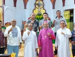 Dari Lorwembun, Uskup Seno Ngutra Gaungkan Penguatan Kaum Bapa Katolik