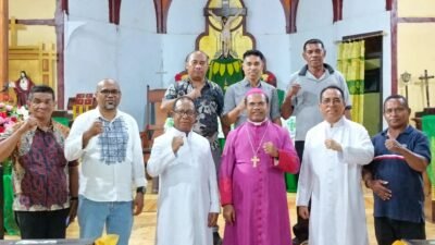 Dari Lorwembun, Uskup Zeno Ngutra Gaungkan Penguatan Kaum Bapa Katolik